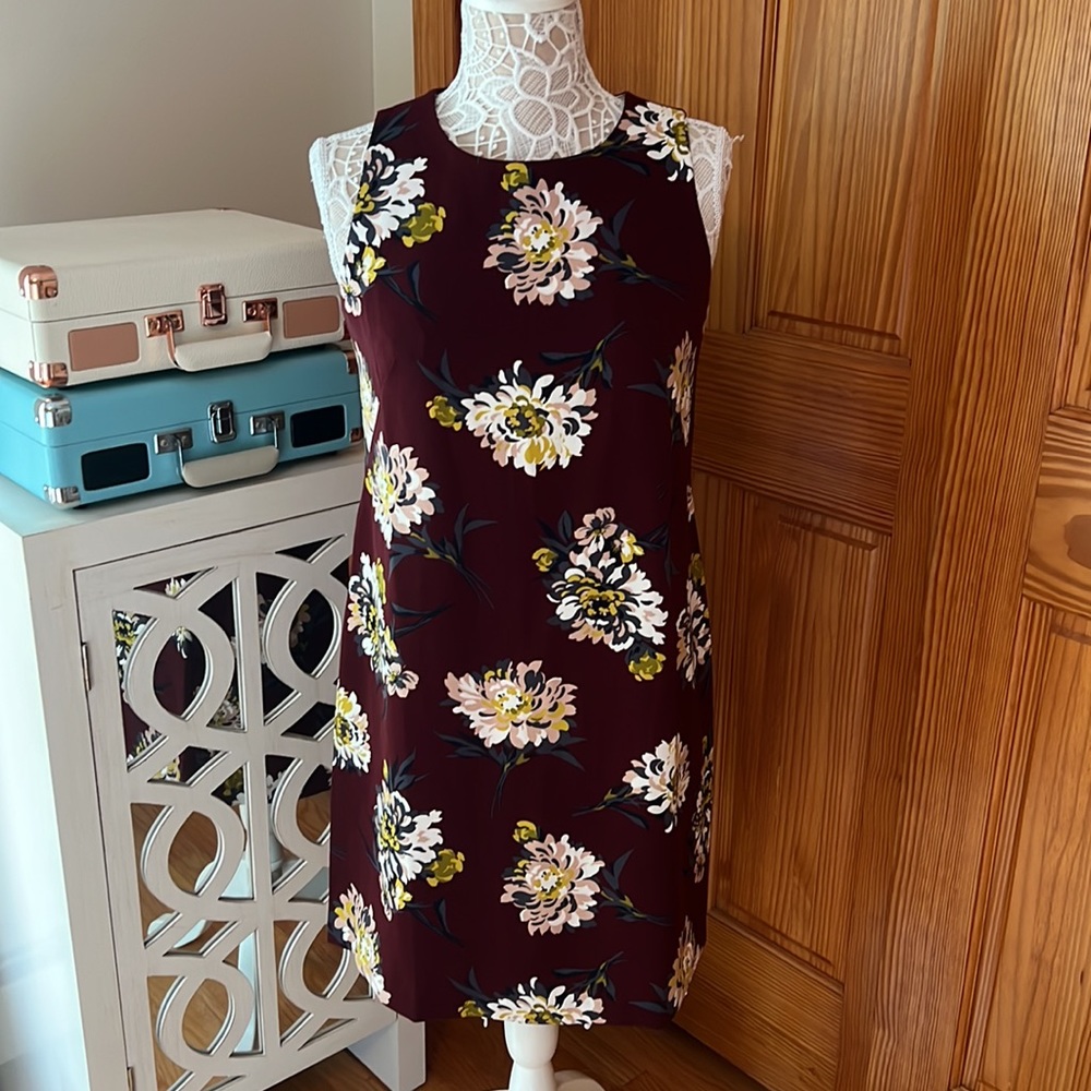 NWOT LOFT Petite Floral Dress